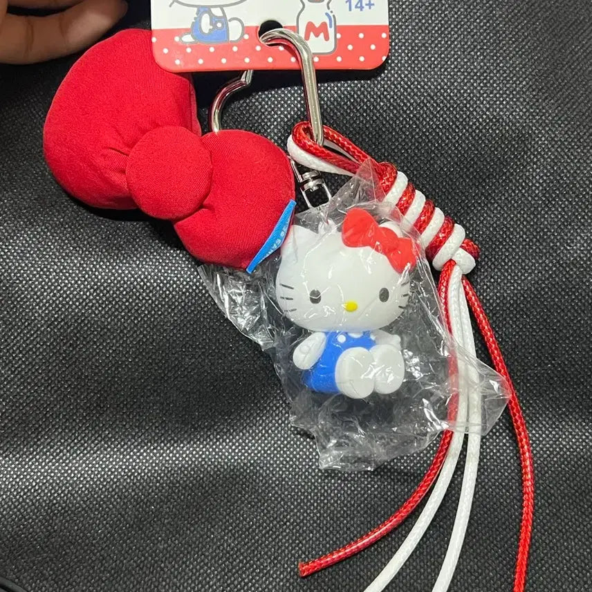 [BUNJANG] Hello Kitty Red Ribbon Figure Keychain / 헬로키티 키티 레드 리본 피규어 키링