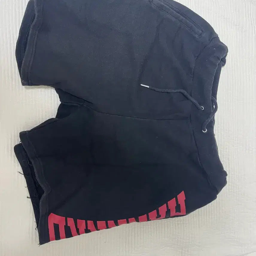 [BUNJANG] Brownbreath Black Logo Detail Shorts / 브라운브레스 블랙 반바지