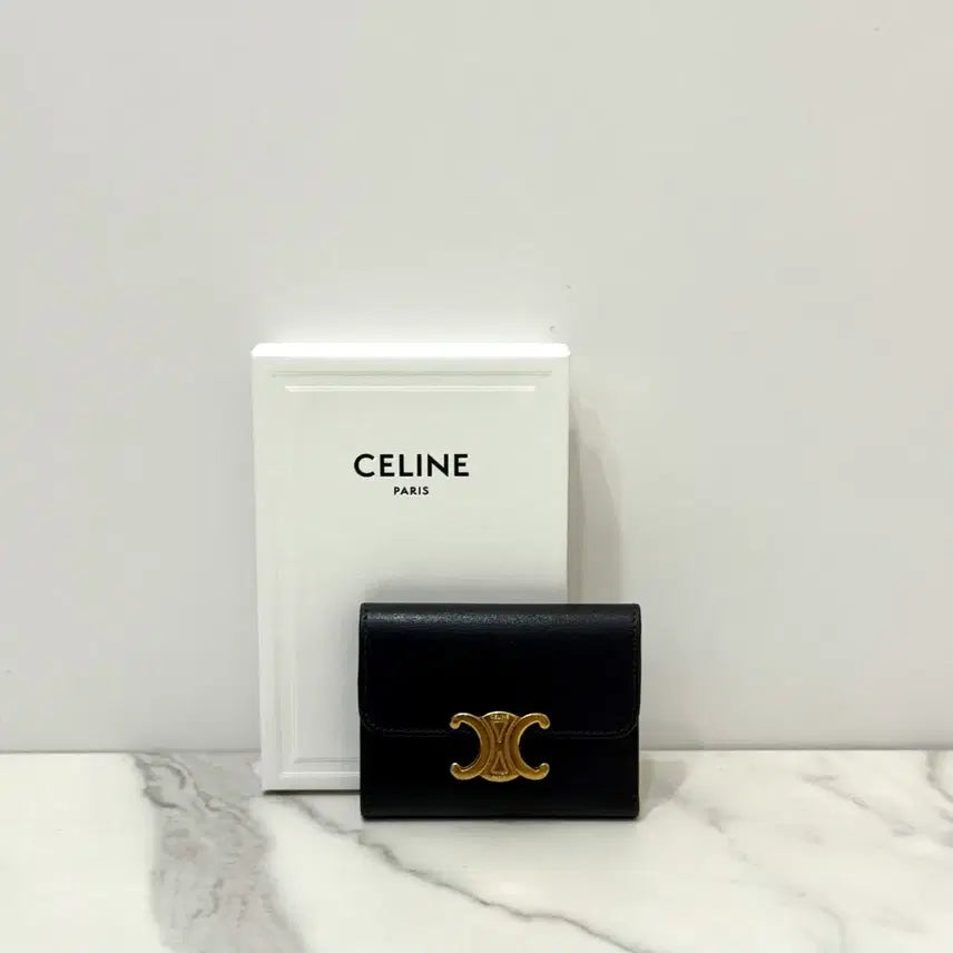 [BUNJANG] CELINE Triomphe Shiny Calfskin Compact Wallet Coin Black / 셀린느 컴팩트 월렛 코인 트리옹프 샤이니 카프스킨 카드지갑 블랙