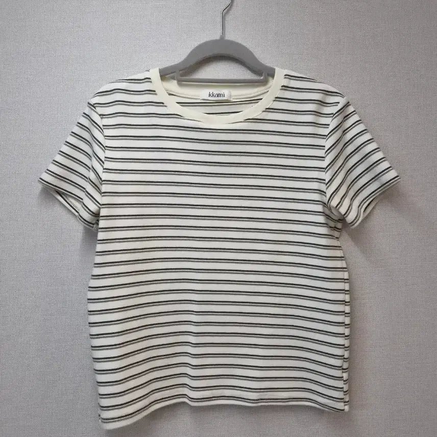 [BUNJANG] Striped Short Sleeve T-Shirt / 스트라이프 반팔 티셔츠