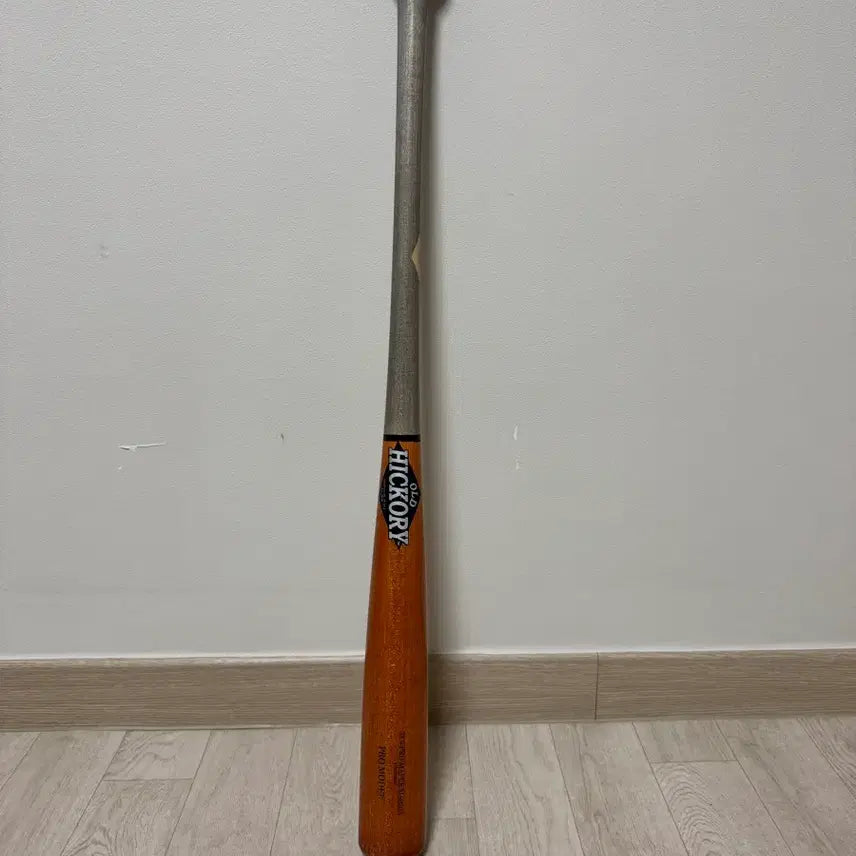 [BUNJANG] Hickory Baseball Bat - Lee Jung Hoo Model / 히코리 나무배트