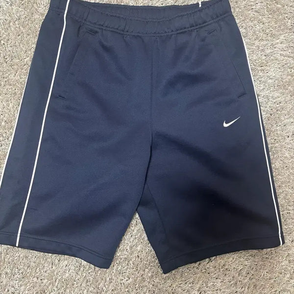 [BUNJANG] Nike Navy Shorts / 일제 나이키 반바지 사이즈 30-32