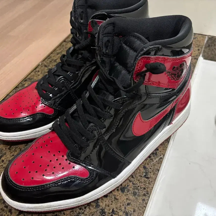 [BUNJANG] Nike Jordan Retro High OG Patent Bred / 나이키 조던 레트로 하이 og 페이턴트 브레드