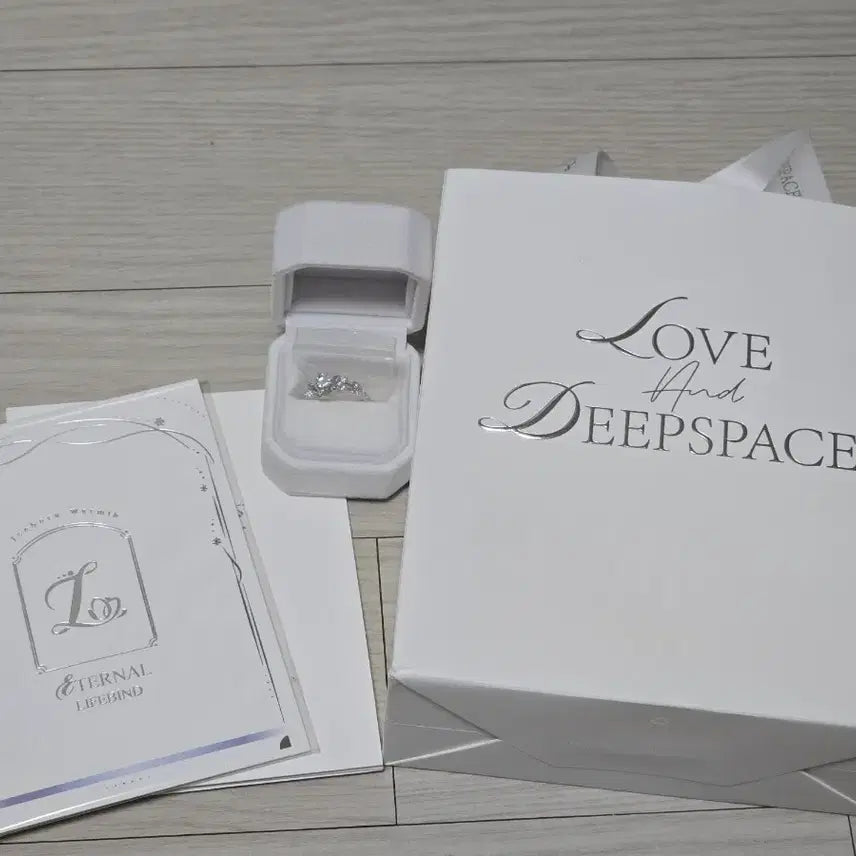 [BUNJANG] Love and Deepspace Leo Wedding Ring / 러브앤딥스페이스 럽딥 이서언 굿즈 반지 결혼 반지 웨딩링