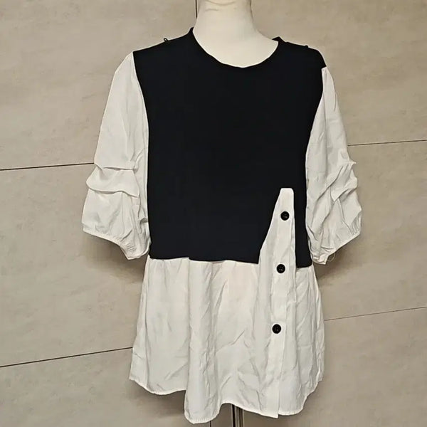[BUNJANG] Black & White Color Block T-Blouse / 블랙 화이트 배색 티블라우스