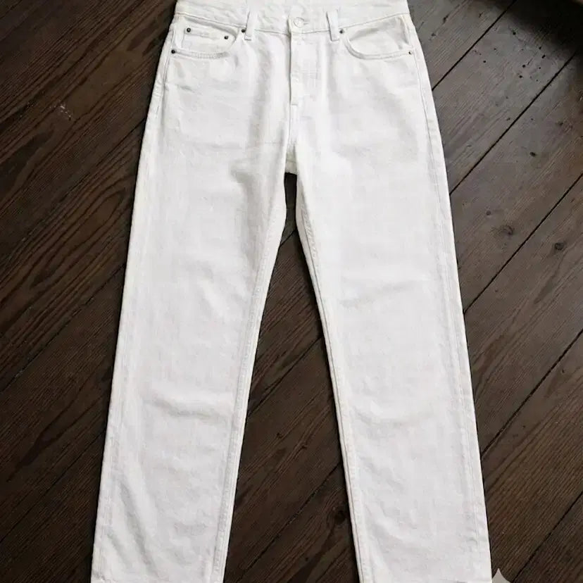 [BUNJANG] ZARA Straight Fit Denim Pants White / ZARA 스트레이트핏 데님 팬츠 화이트 / 30