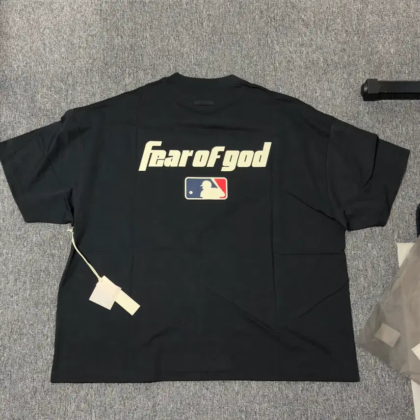 [BUNJANG] Fear of God Essentials MLB T-Shirt XL / 피어오브갓 에센셜 MLB 반팔티 XL