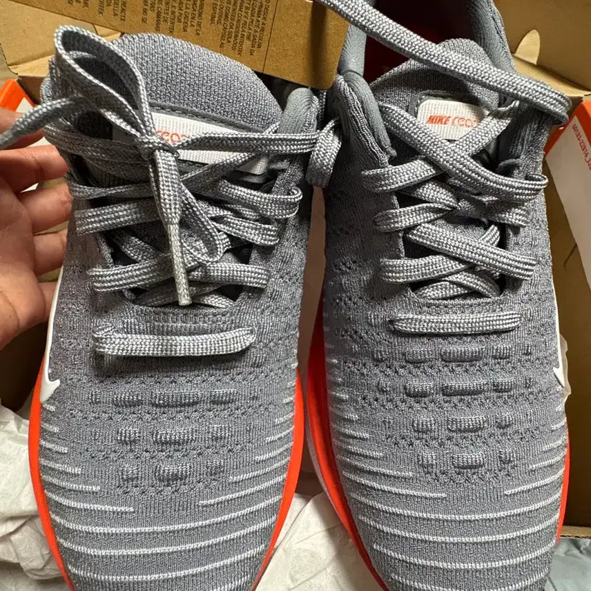 [BUNJANG] Nike Running Shoes (Grey/Orange) - Women's 235 / 나이키 런닝화
