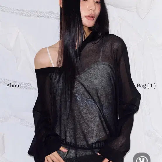 [BUNJANG] Mysterious Hotel Choker Summer Knit - Black / 미스테리어스호텔 CHOKER SUMMER KNIT - BLACK