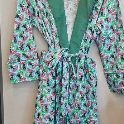 [BUNJANG] Clumpy by Wigglwiggl Robe Free Size / 클럼피 바이 위글위글 로브 택채새거 프리