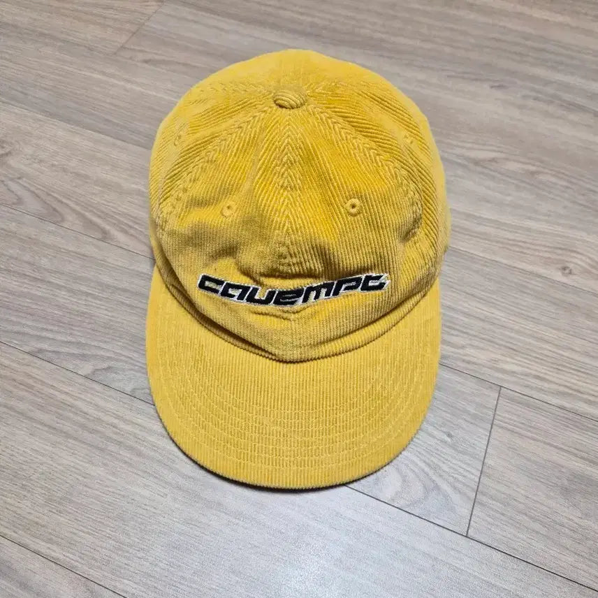 [BUNJANG] Cavamut Corduroy Ball Cap Yellow / 카브엠트 코듀로이 볼캡 옐로우