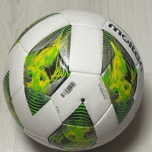[BUNJANG] Molten Hybrid Training Soccer Ball (Green) / 몰텐 축구공 판매합니다
