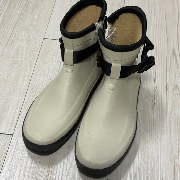 [BUNJANG] Moonstar Rain Boots 240 / 문스타 장화 240