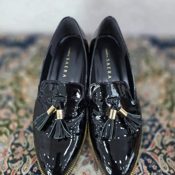 [BUNJANG] SAERA Enamel Tassel Loafers / SAERA 세라 에나멜 태슬 로퍼