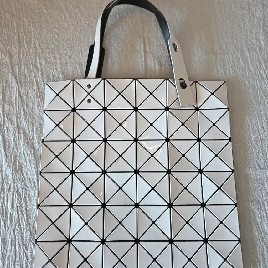 [BUNJANG] Bao Bao Bag Tote Bag White / 바오바오백 토트백 화이트