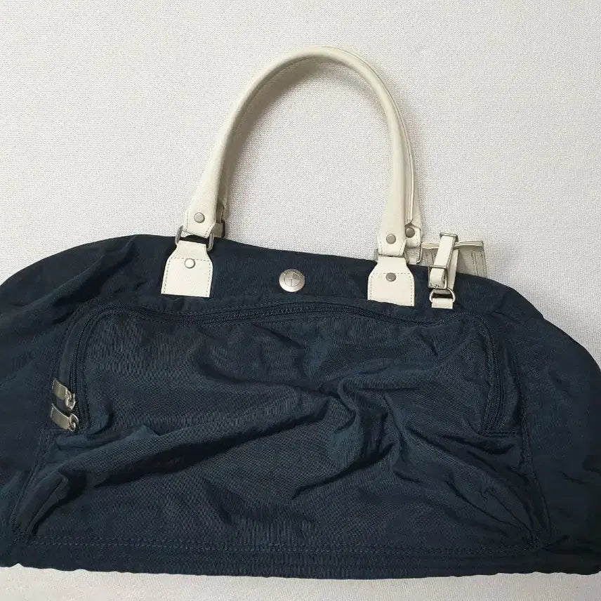 [BUNJANG] BMW Boston Bag Navy/Ivory / BMW 보스톤백 네이비/아이보리