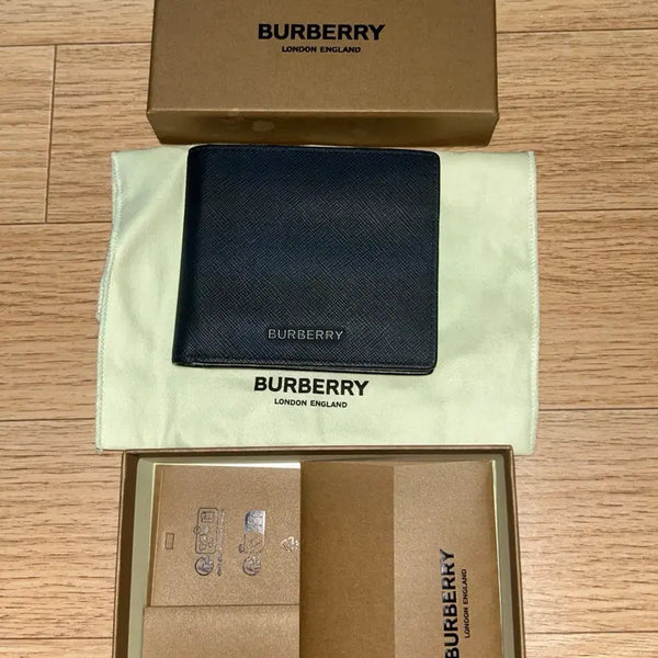 [BUNJANG] Burberry Check Slim Long Wallet / 버버리 체크 슬림 반지갑 장지갑 최상급