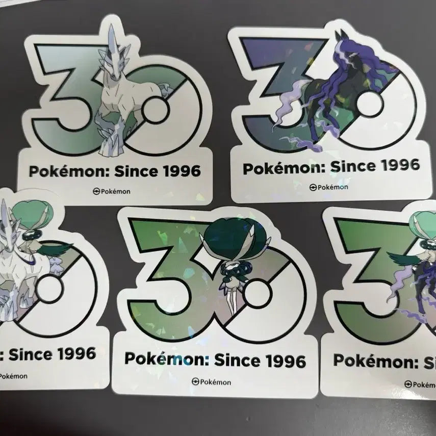 [BUNJANG] Pokemon 30th Anniversary Logo Sticker Set: Spectrier & Glastrier / 포켓몬 30주년 로고 스티커 버드렉스 레이스포스 블리자포스