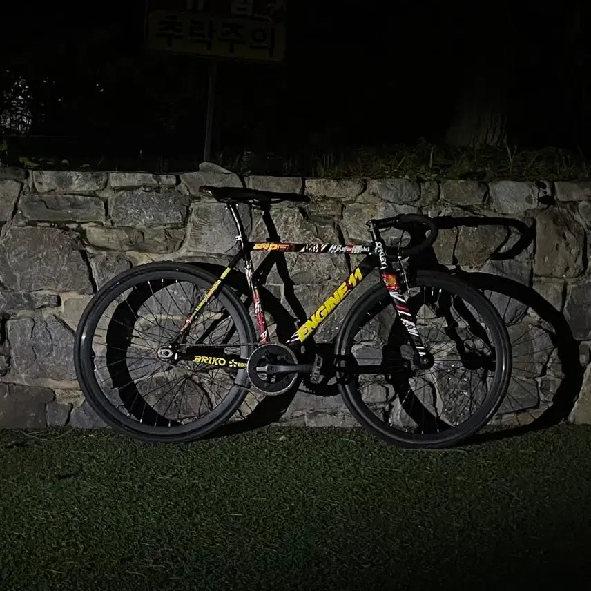 [BUNJANG] Engine 11 Ird (Old Model) Size S Complete Bike / 엔진11 ird 구형 s사이즈 완차 (판매/대차)