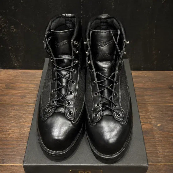 [BUNJANG] Danner Light All Black Japanese Exclusive Boots (US 9) / 대너 라이트 올블랙(US9)
