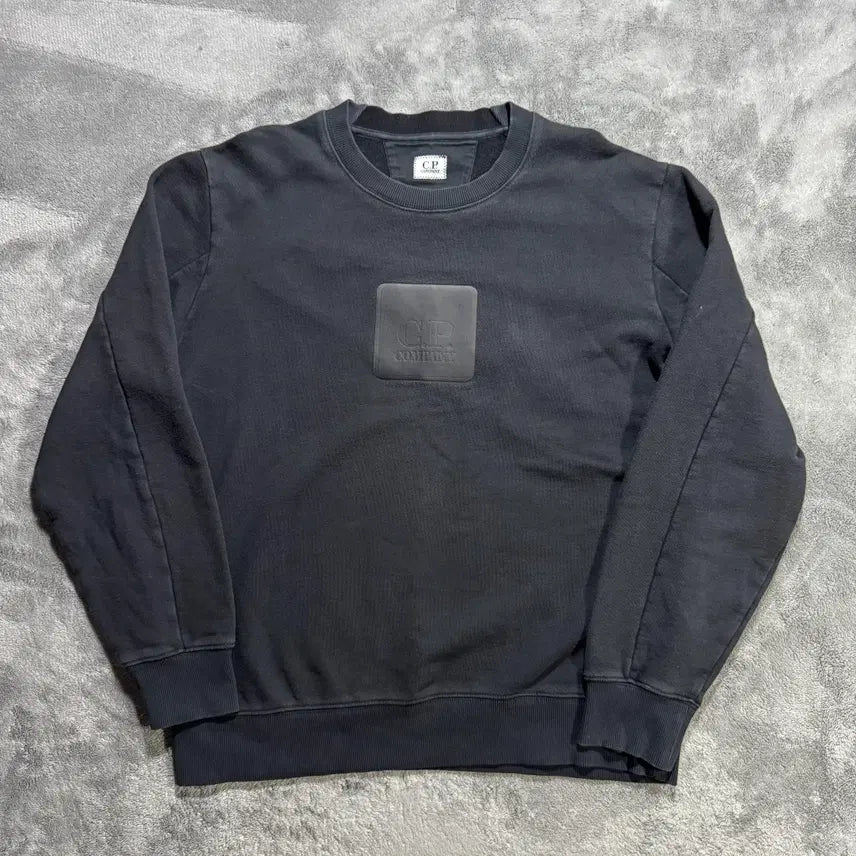 [BUNJANG] CP Company Black Center Logo Sweatshirt XL / [XL] CP컴퍼니 블랙 센터로고 맨투맨