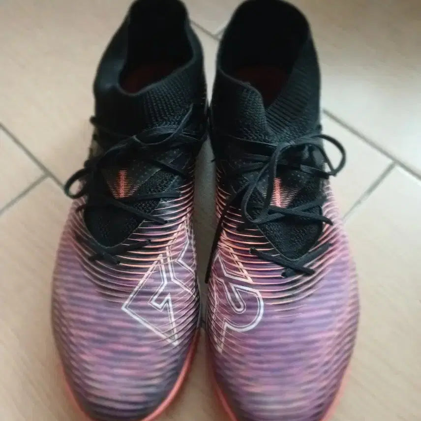 [BUNJANG] Puma Future 8 Pro Cage Soccer Cleats (270) / 퓨마 퓨처 8 프로케이지 270