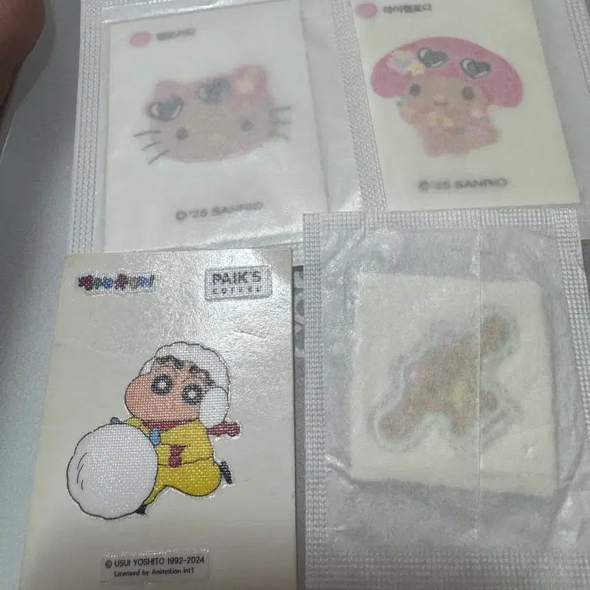 [BUNJANG] Sanrio Characters Sticker Set Bundle / 키티 마멜 짱구 띠부씰+ 모카 폼폼스티커씰 일괄