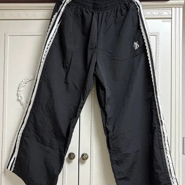 [BUNJANG] Urban Dress Reina Lace Track Pants Black S / 어반드레스 레이나 레이스 트랙 팬츠(블랙/S)