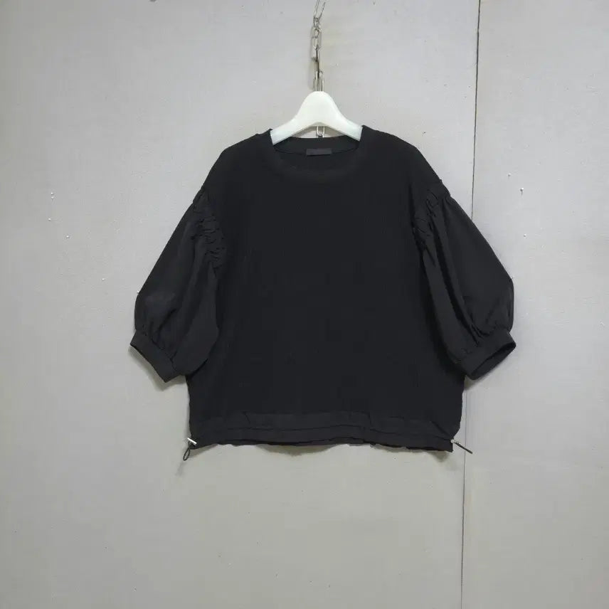 [BUNJANG] Sarah J Black T-shirt FF / 사라제이 블랙 티셔츠 FF  n6015