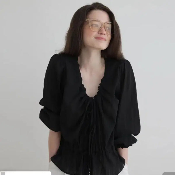[BUNJANG] Ssemi Three Ribbon Blouse Black / 쎄미 쓰리 리본 블라우스 블랙