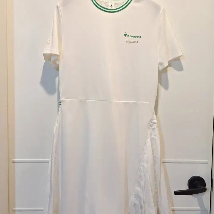 [BUNJANG] Le Coq Sportif Women's Golf Wear Tennis Daily Dress / 르꼬끄 여성 골프웨어 테니스 데일리 원피스