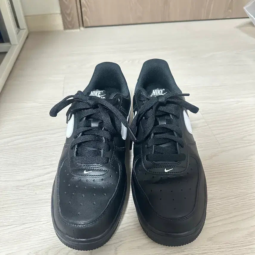[BUNJANG] Nike Air Force 1 '07 M Black White 250 / 나이키 에어포스 1 07M 블랙화이트 250