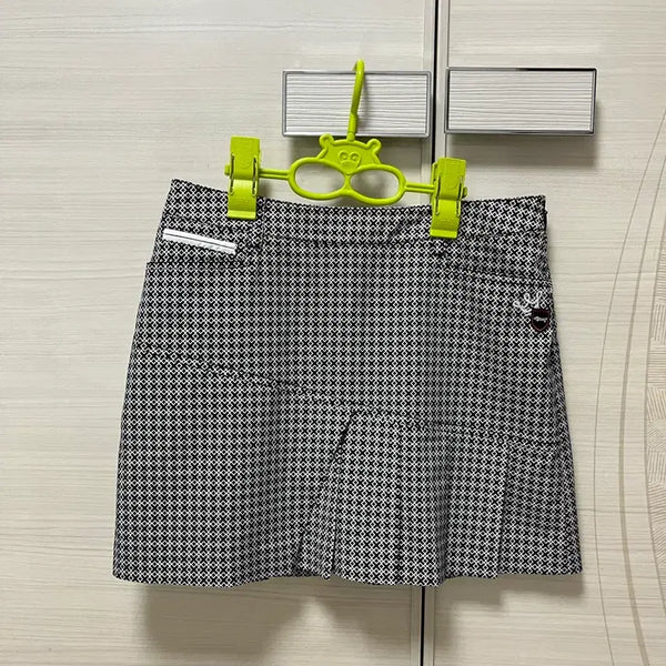 [BUNJANG] Louis Castel Women's Golf Skirt Size 67 / 루이까스텔 골프치마 67사이즈