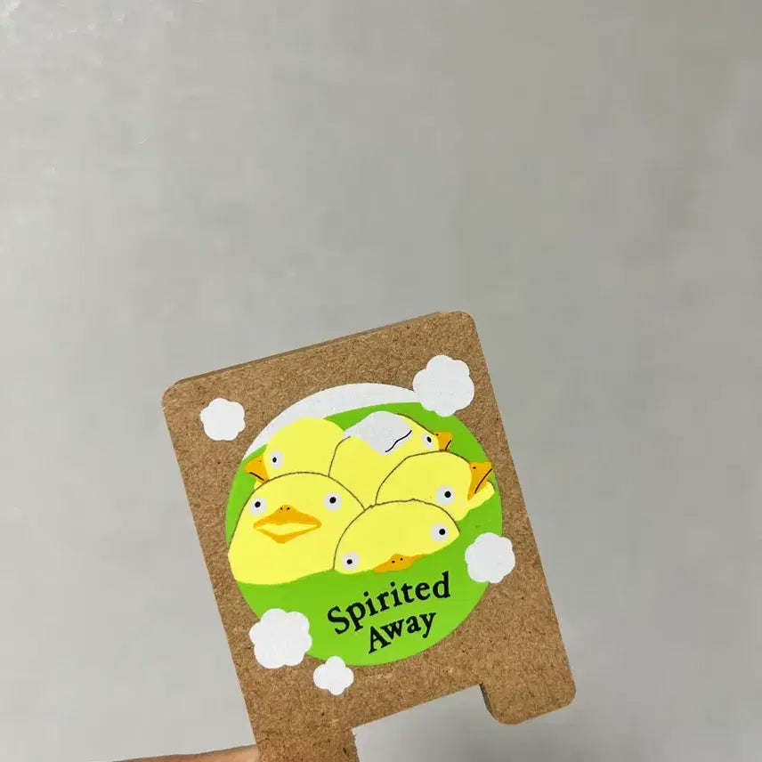 [BUNJANG] Studio Ghibli Spirited Away Chihiro's Wooden Clip Stand / 지브리 센과 치히로의 행방불명 집게 우드 스탠드