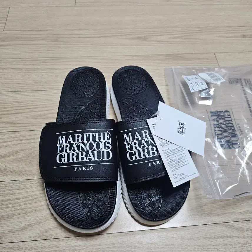 [BUNJANG] Marithe Francois Girbaud Slippers 280 / 새거 마리떼 슬리퍼 280