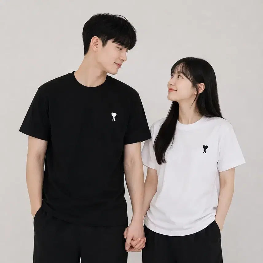 [BUNJANG] Ami Small White Wappen T-Shirt / 아미 스몰 화이트 와팬 반팔 티셔츠