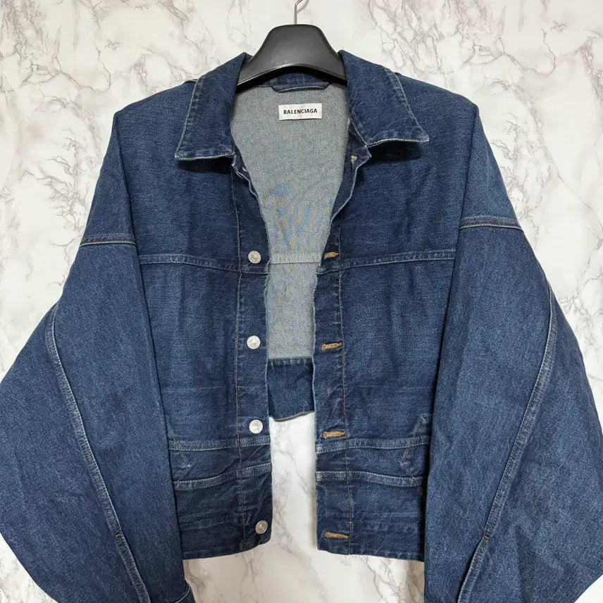 [BUNJANG] Balenciaga Back Logo Cropped Denim Jacket / [38] 발렌시아가 백로고 크롭 청자켓