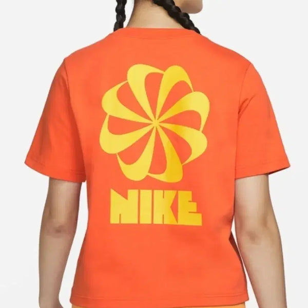 [BUNJANG] Nike Women's NSW Circa Boxy T-Shirt / 나이키 여성용 NSW CIRCA 박시 반팔 티셔츠(M)