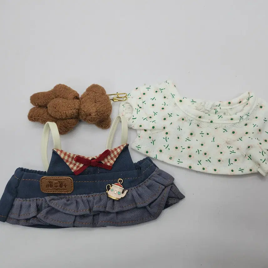 [BUNJANG] 20cm Un-branded Plushie Clothing: 'Little Bear is Worried' / 20cm 무속성 솜인형 옷 꼬마곰은 걱정이 많아요 양도판매