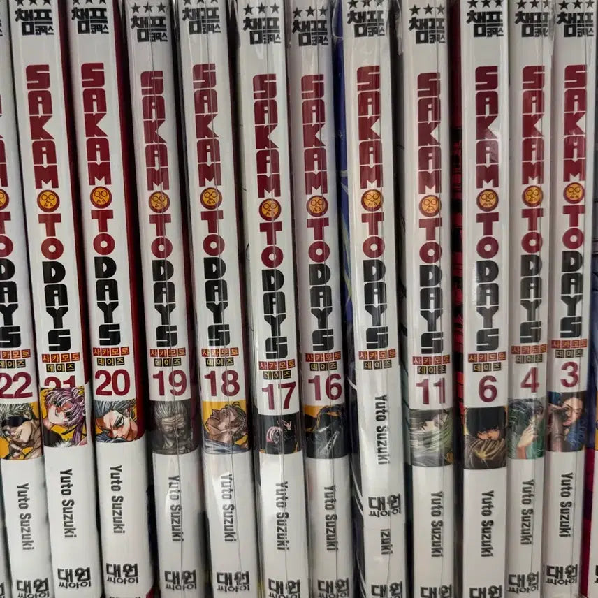 [BUNJANG] Sakamoto Days Manga Volumes 3, 4, 6, 11, 15-22 (Unsealed) / 사카모토 데이즈 만화책(개봉/3,4,6,11,15-22/특전 없음)