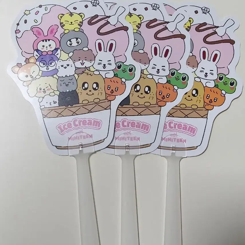 [BUNJANG] SEVENTEEN Ice Cream with MINITEEN Pop-up Lucky Draw Fan / SEVENTEEN 세븐틴 아이스크림 위드 미니틴 팝업 구매 특전 부채