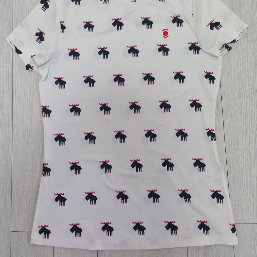[BUNJANG] W.Angle Golf T-Shirt White Elk Pattern / 와이드앵글 골프티셔츠 S85