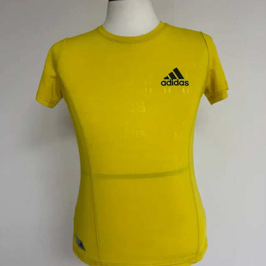 [BUNJANG] Adidas Short Sleeve T-Shirt Yellow M / 아디다스 반팔티 옐로우 M