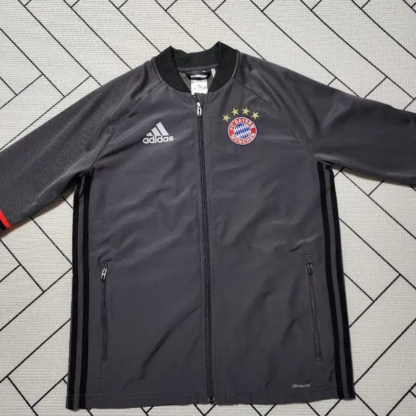 [BUNJANG] Adidas Bayern Munich 16-17 Season Junior Training Jacket / 쥬니어아디다스16-17시즌바이에른뮌헨
