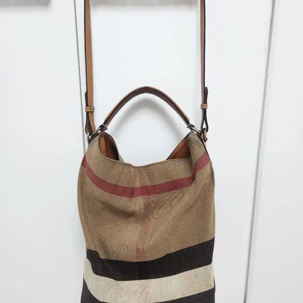 [BUNJANG] Burberry Ashby Hobo Bag / 버버리 애쉬비 호보백