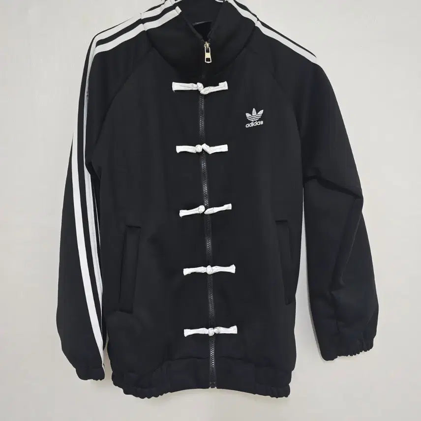 [BUNJANG] Adidas Medium Track Jacket / 아디다스 중티다스 팔아요