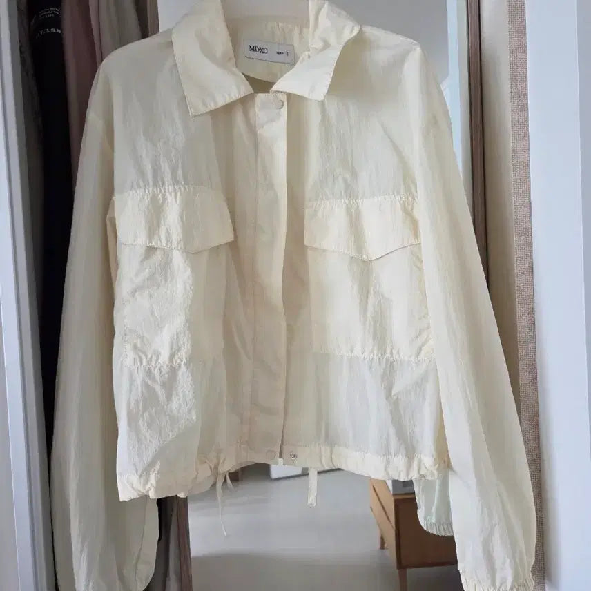 [BUNJANG] MIXXO Women's Windbreaker Ivory S / 미쏘 S 여성 바람막이 아이보리
