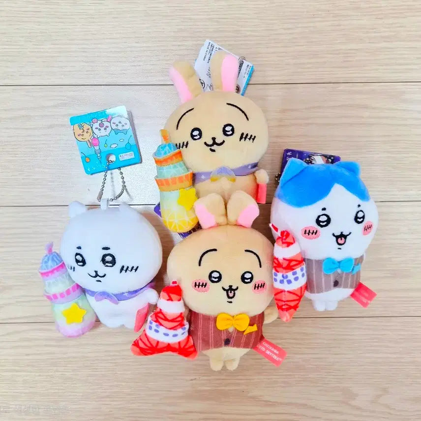 [BUNJANG] Chiikawa Tokyo Tower Series Plush Keychain / 치이카와 도쿄타워 시리즈 인형 키링 팝니다~