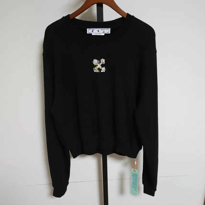[BUNJANG] Off-White Arrow Logo Cropped Sweatshirt Black / S 오프화이트 맨투맨 애로우 비즈 여성 블랙