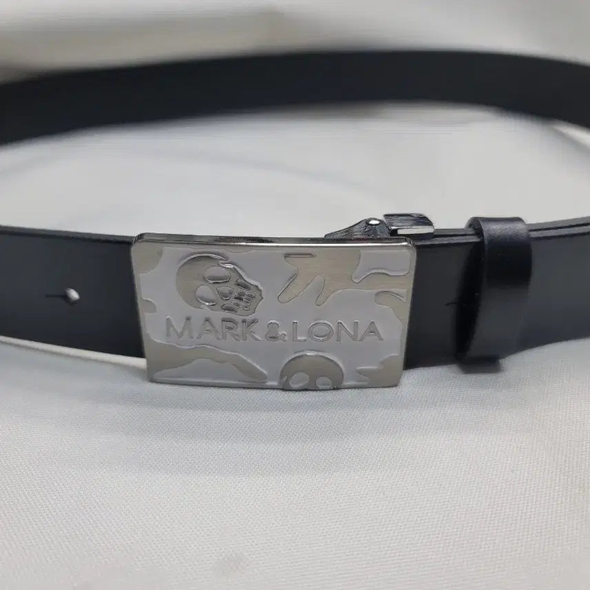 [BUNJANG] Mark & Lona Skull Buckle Genuine Leather Golf Belt / 통가죽 골프벨트